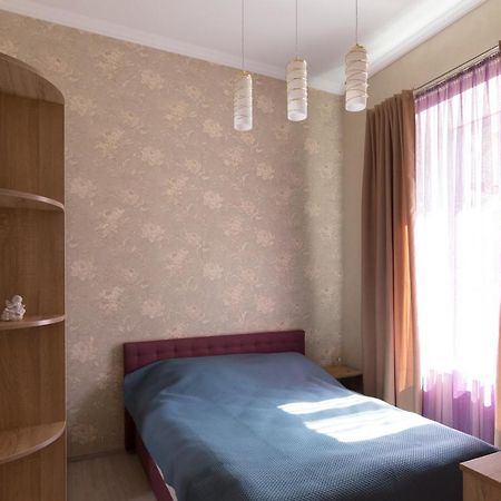 Уютная Квартира С Отдельной Спальней На Успенской Odessa Extérieur photo